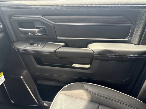 New 2026 RAM 2500 Laramie AWD/4WD image 26