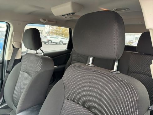 Used 2020 Dodge Journey SE w/ SE Popular Equipment Group image 19