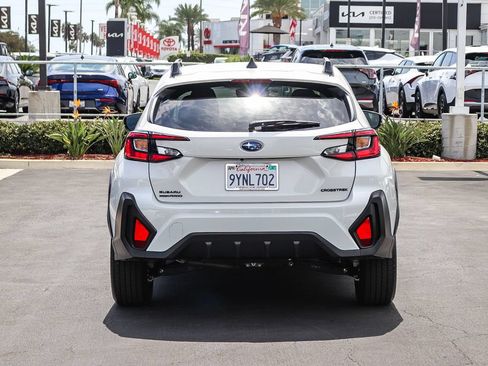 Certified 2026 Subaru Crosstrek 2.5i Premium AWD/4WD image 6