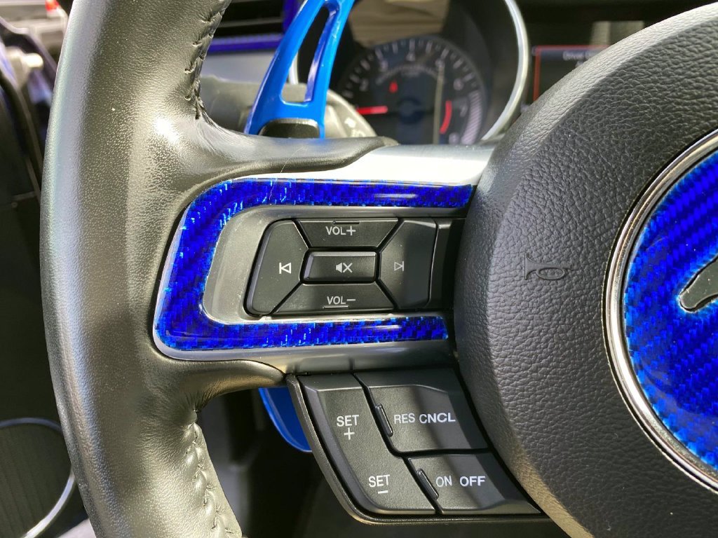Used 2020 Ford Mustang Premium RWD image 18