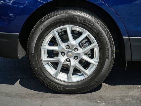 Used 2023 Chevrolet Equinox LT FWD image 14
