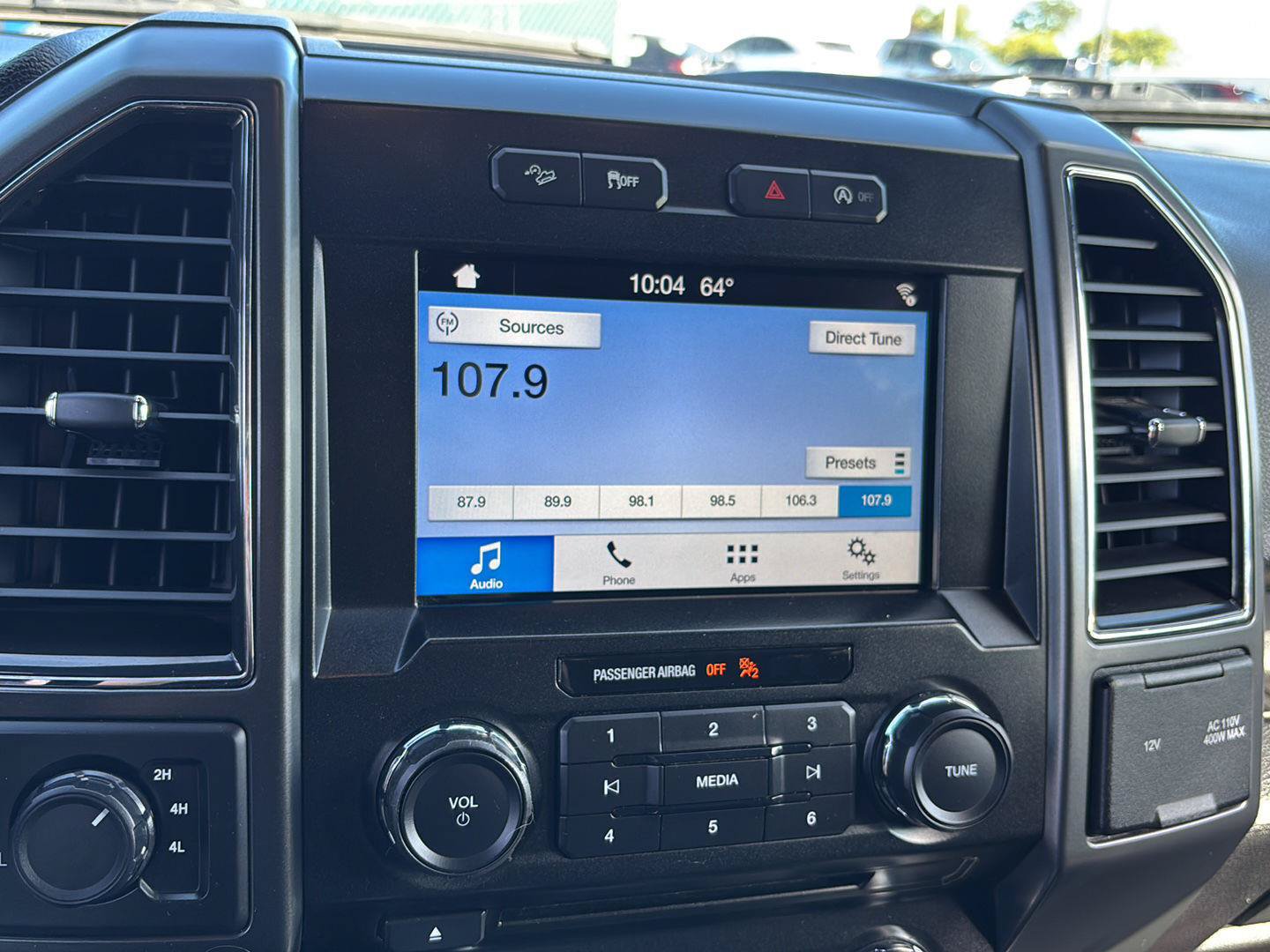 Used 2017 Ford F150 XLT w/ Equipment Group 302A Luxury AWD/4WD image 23