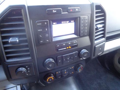 Used 2020 Ford F150 XL w/ Equipment Group 101A Mid AWD/4WD image 28
