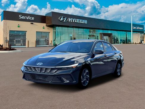 New 2026 Hyundai Elantra Sport image 1