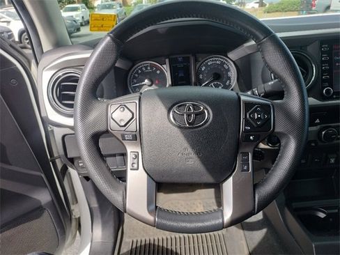 Used 2023 Toyota Tacoma SR5 image 33