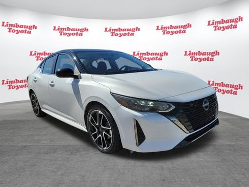 Used 2024 Nissan Sentra SR w/ Trunk Package image 21