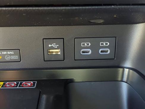 Used 2026 Toyota Camry SE FWD image 23