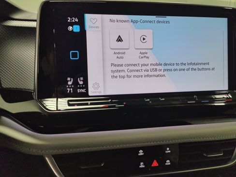 Certified 2025 Volkswagen Atlas Cross Sport SEL Premium R-Line image 29