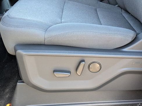 New 2026 Ford Expedition Active image 10