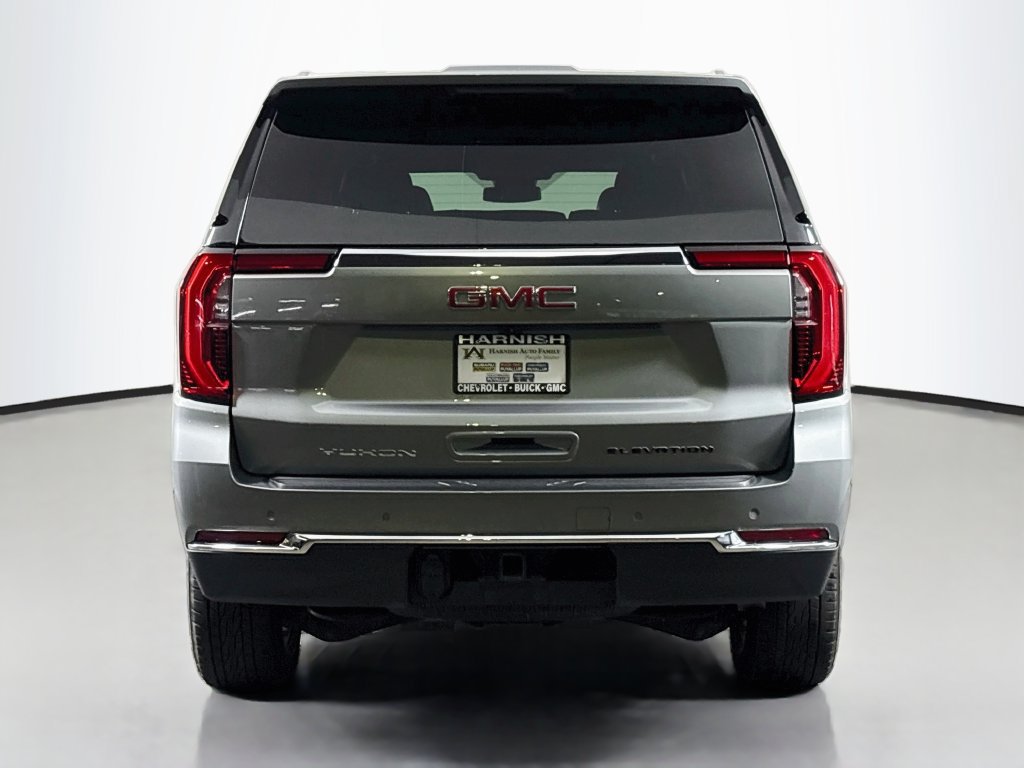 Used 2025 GMC Yukon Elevation AWD/4WD image 6
