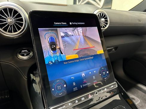 Used 2025 Mercedes-Benz SL 43 AMG image 24