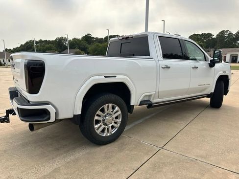 Used 2023 GMC Sierra 2500 Denali w/ Denali Ultimate Package AWD/4WD image 4
