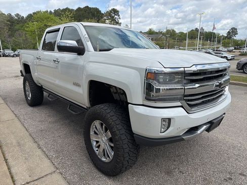 Used 2016 Chevrolet Silverado 1500 High Country w/ High Country Premium Package image 4