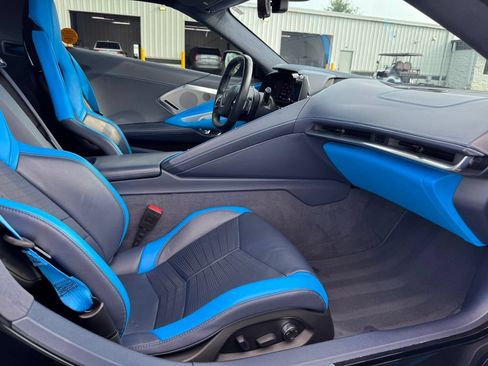 Certified 2021 Chevrolet Corvette Stingray Premium Cpe w/ Z51 Performance Package RWD image 22