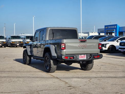 Used 2021 Jeep Gladiator Rubicon AWD/4WD image 5