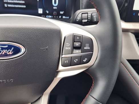 New 2026 Ford Explorer Active RWD image 27