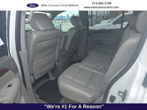 Used 2010 Nissan Armada Titanium AWD/4WD image 8