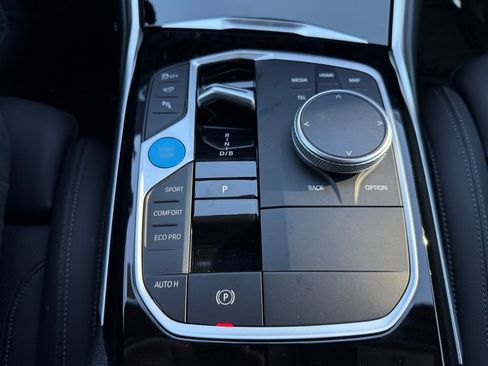 Used 2024 BMW i4 xDrive40i AWD/4WD image 19