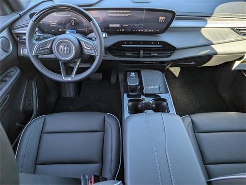 New 2026 Buick Enclave Avenir w/ Super Cruise Package image 8