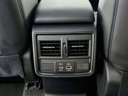 Used 2026 Subaru Forester Premium AWD/4WD image 26