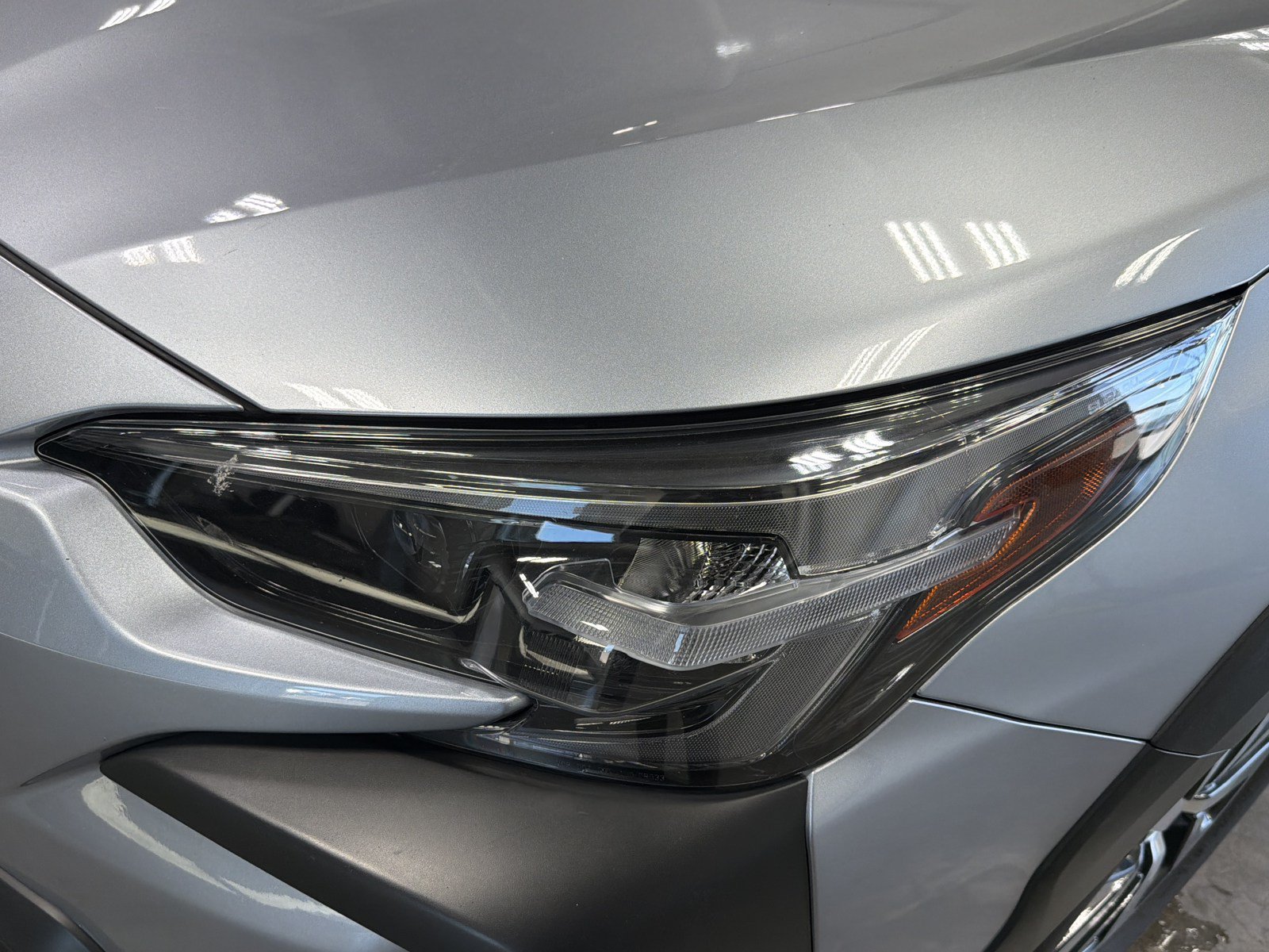 Used 2024 Subaru Outback Premium AWD/4WD image 16