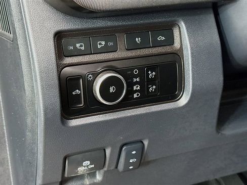 Used 2024 Ford F450 Platinum w/ FX4 Off-Road Package image 10