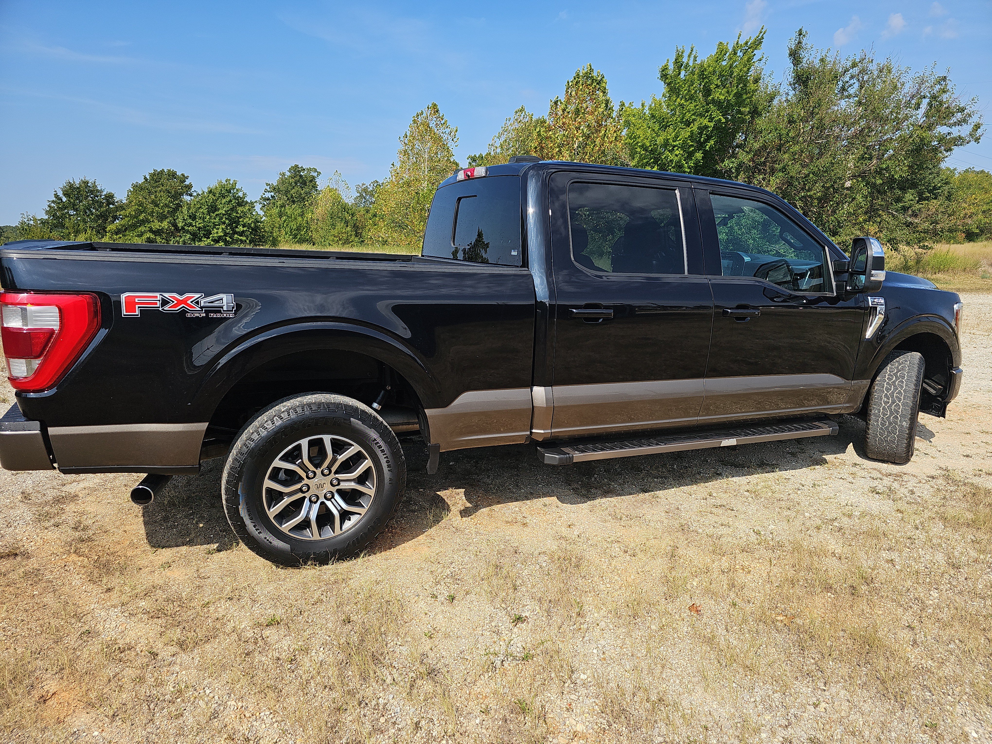 Used 2021 Ford F150 King Ranch w/ Trailer Tow Package AWD/4WD image 3