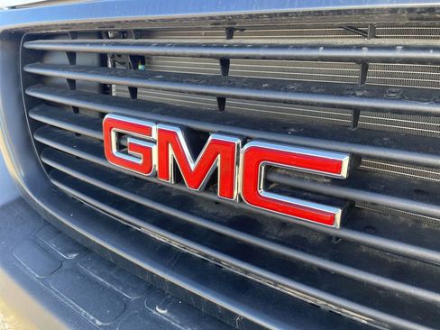 New 2025 GMC Savana 2500 Extended w/ Driver Convenience Package image 29
