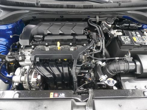 Used 2022 Hyundai Accent SE image 24