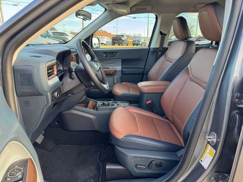 Used 2024 Ford Maverick Lariat image 16