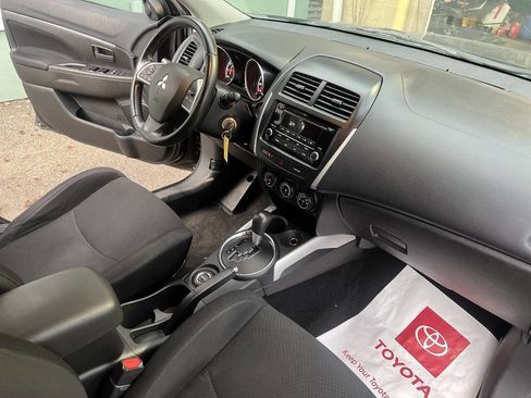 Used 2014 Mitsubishi Outlander Sport ES image 10
