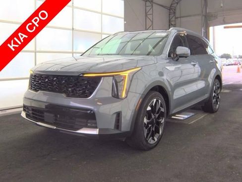 Certified 2024 Kia Sorento SX FWD image 1