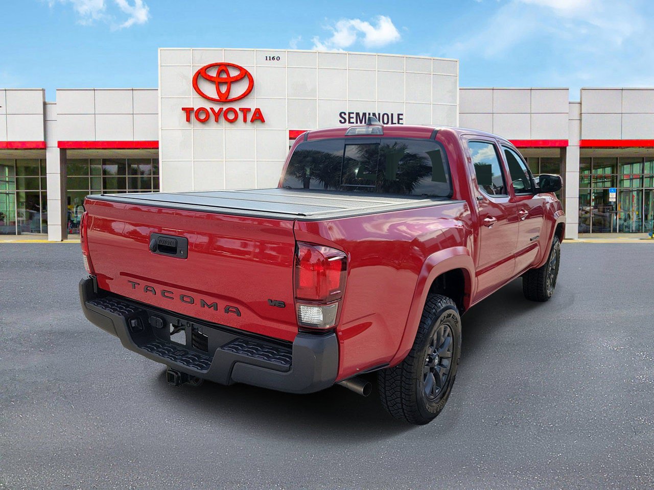 Used 2023 Toyota Tacoma SR5 RWD image 3