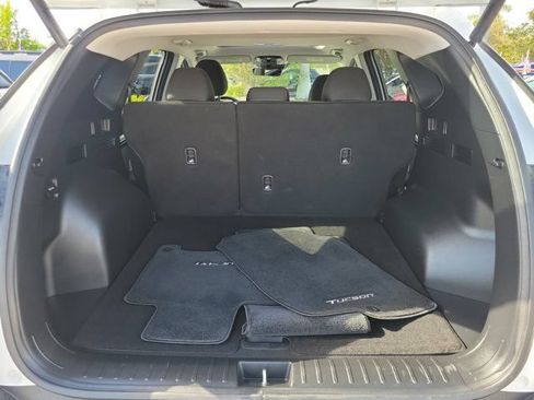 Used 2022 Hyundai Tucson SEL w/ Convenience Package FWD image 6