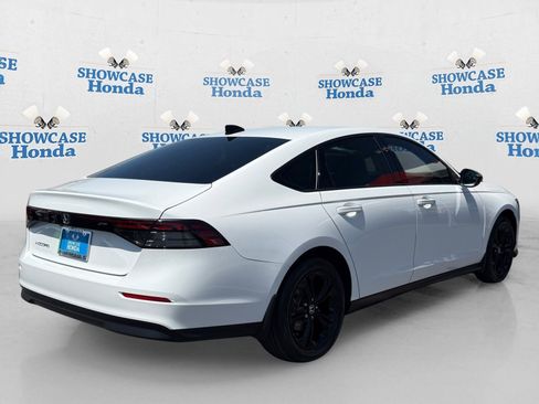 Certified 2025 Honda Accord SE image 8