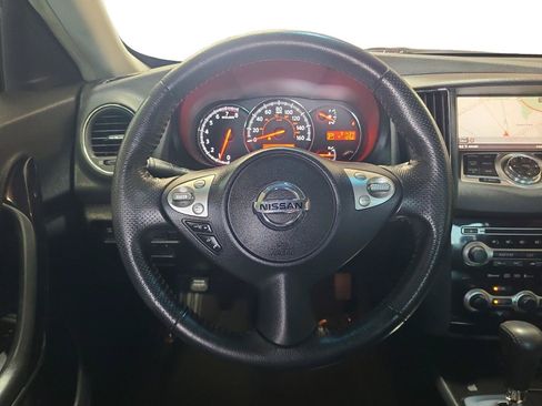 Used 2009 Nissan Maxima 3.5 SV w/ Tech Pkg FWD image 12