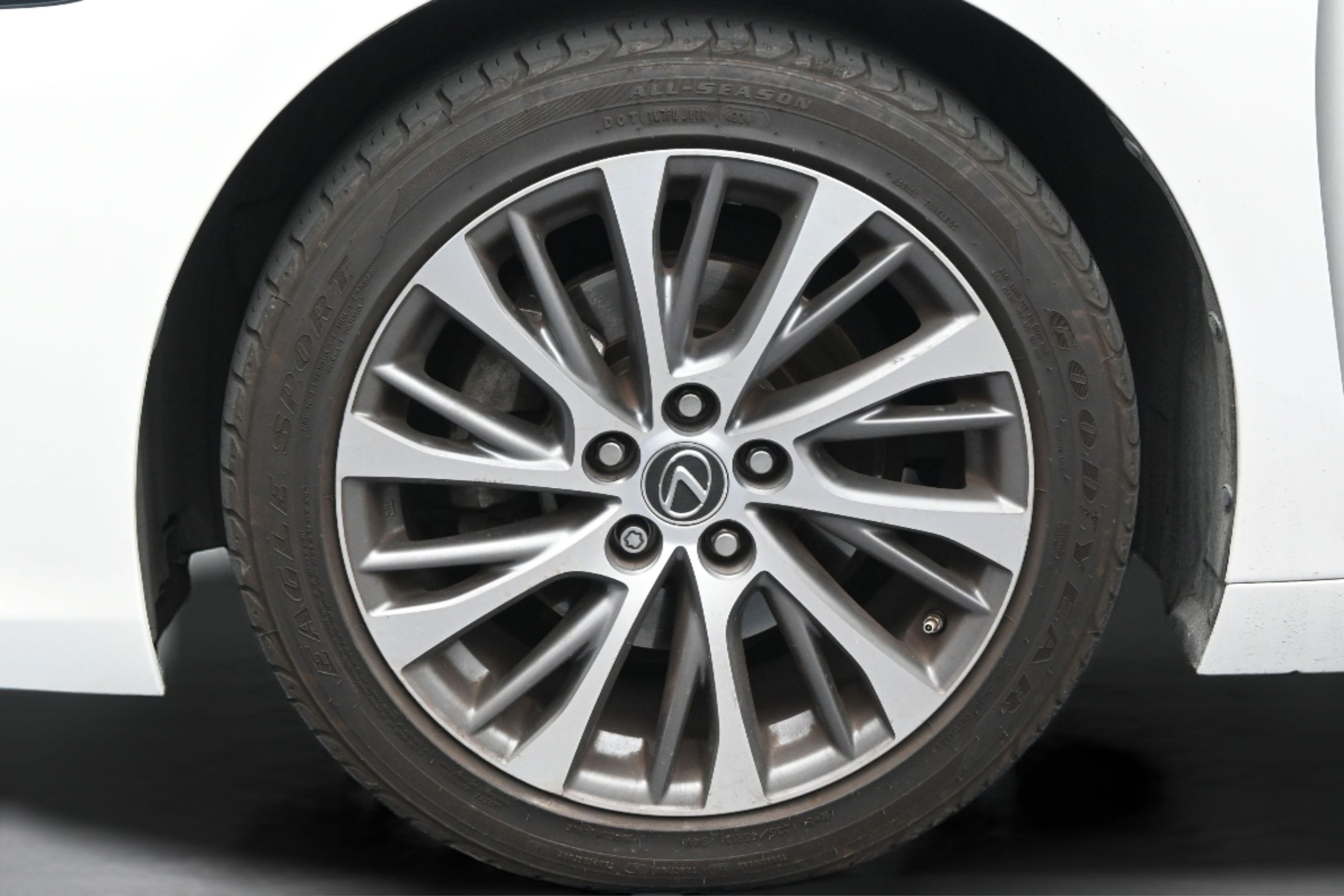 Used 2019 Lexus ES 350 w/ Premium Package FWD image 10