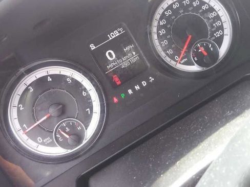 Used 2024 RAM 1500 Classic SLT AWD/4WD image 13