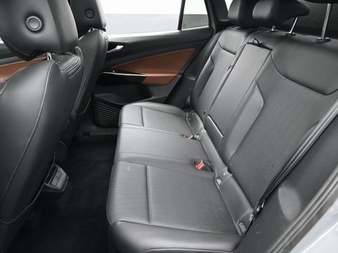 Used 2021 Volkswagen ID.4 Pro S image 29