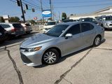 Used 2018 Toyota Camry LE image 2