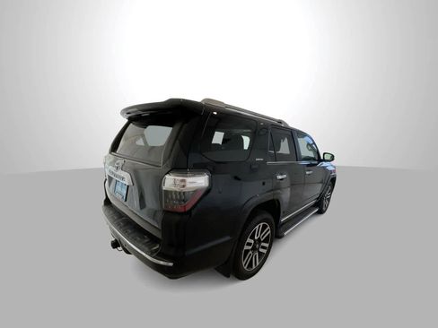 Used 2017 Toyota 4Runner Limited AWD/4WD image 8