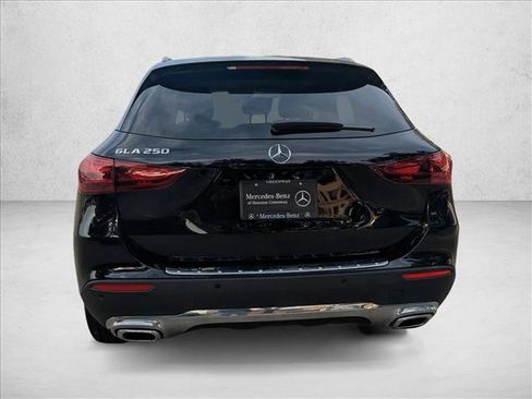 Certified 2025 Mercedes-Benz GLA 250 image 6