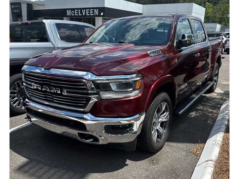Used 2019 RAM 1500 Laramie AWD/4WD image 1