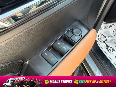 Used 2024 GMC Canyon AT4 w/ AT4 Premium Package AWD/4WD image 21