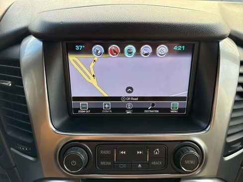 Used 2017 Chevrolet Suburban LT image 28