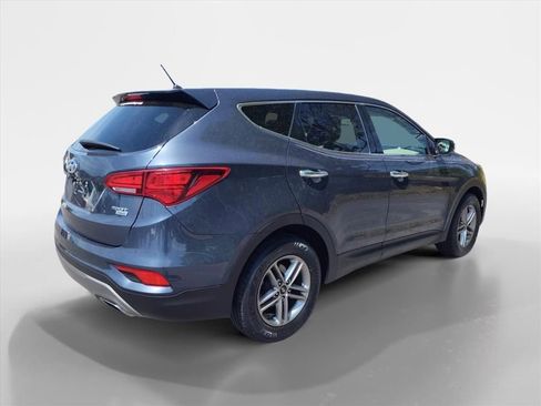 Used 2018 Hyundai Santa Fe Sport AWD/4WD image 5