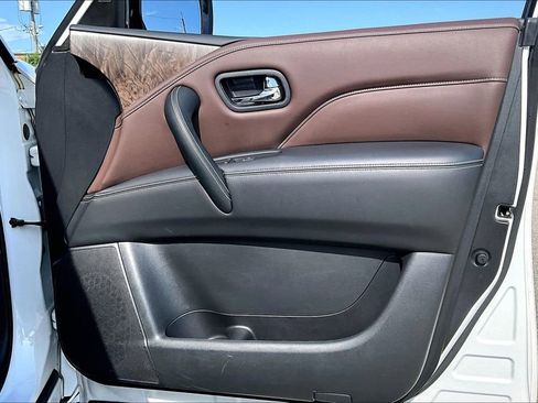 Certified 2021 INFINITI QX80 Premium Select w/ Cargo Package AWD/4WD image 24