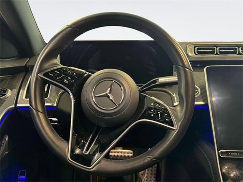 Certified 2022 Mercedes-Benz S 500 4MATIC image 16