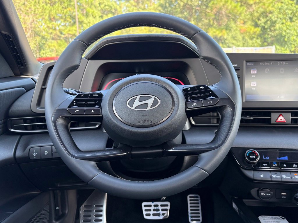 New 2026 Hyundai Elantra SEL Sport FWD image 21