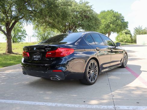 Used 2018 BMW 530i w/ M Sport Package RWD image 7